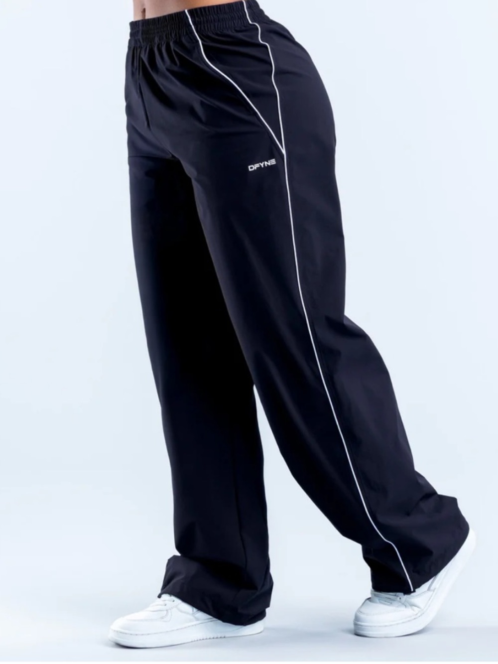 Signature track pant